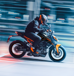 KTM 200 Duke — Highway