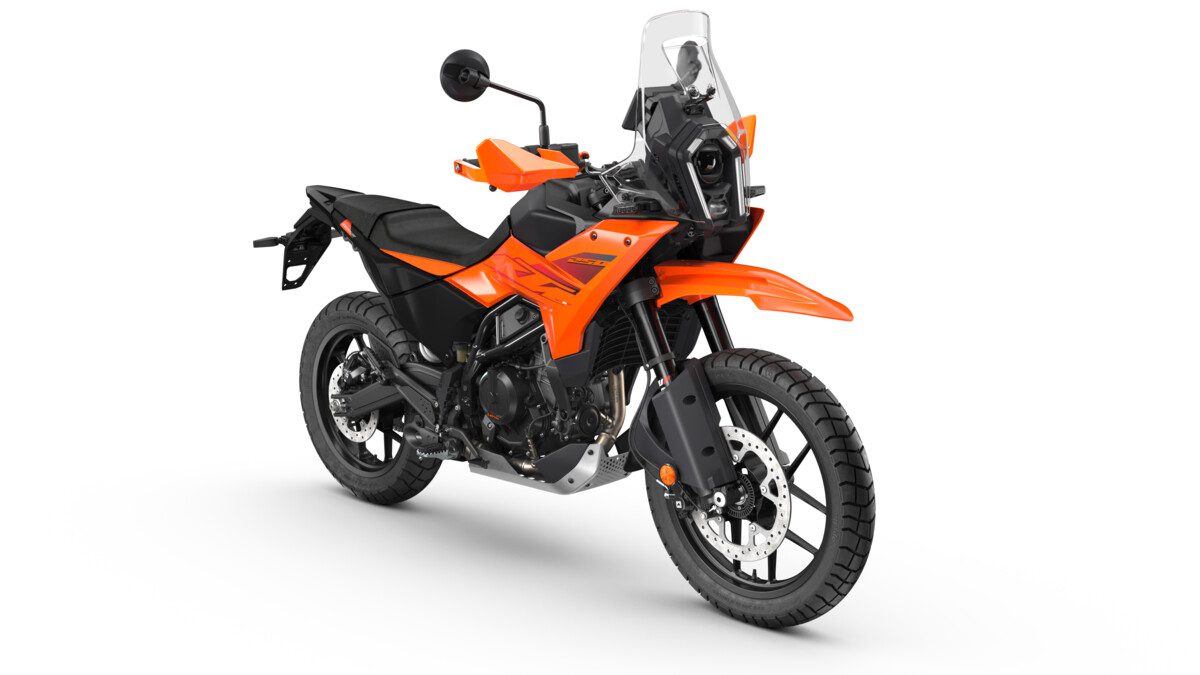ADV250-FrontOrange