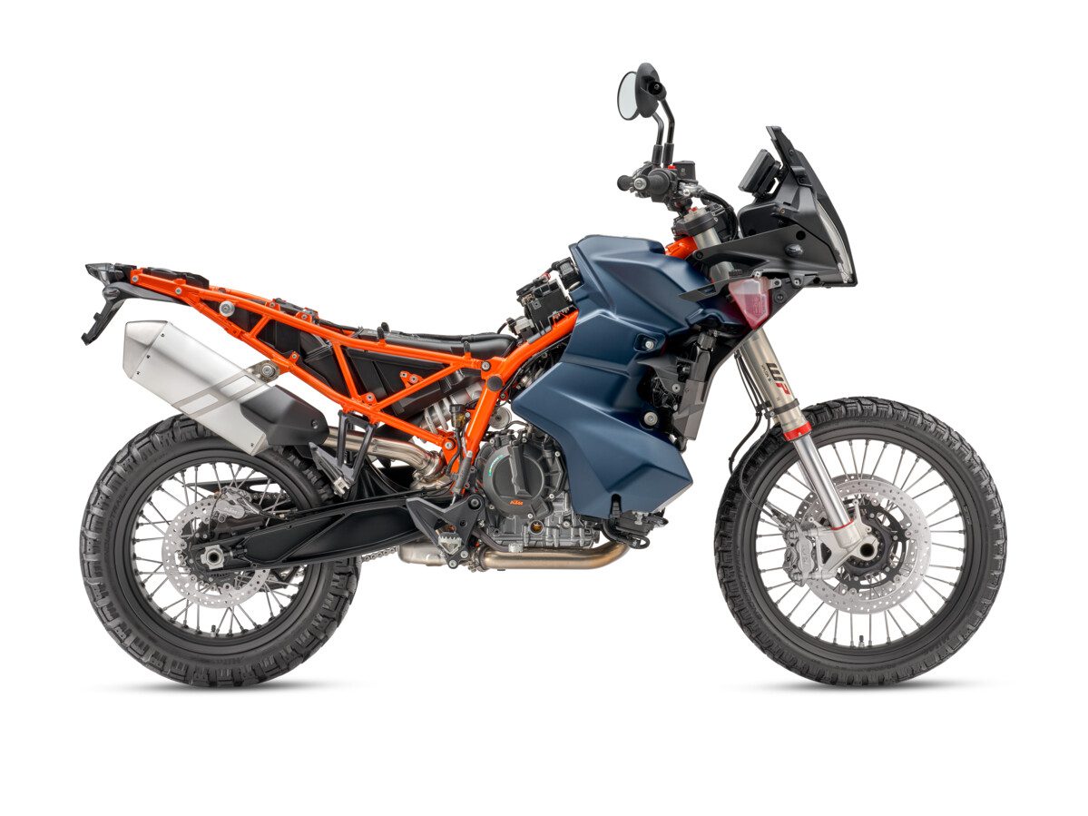 KTM 890 Adventure R Handling