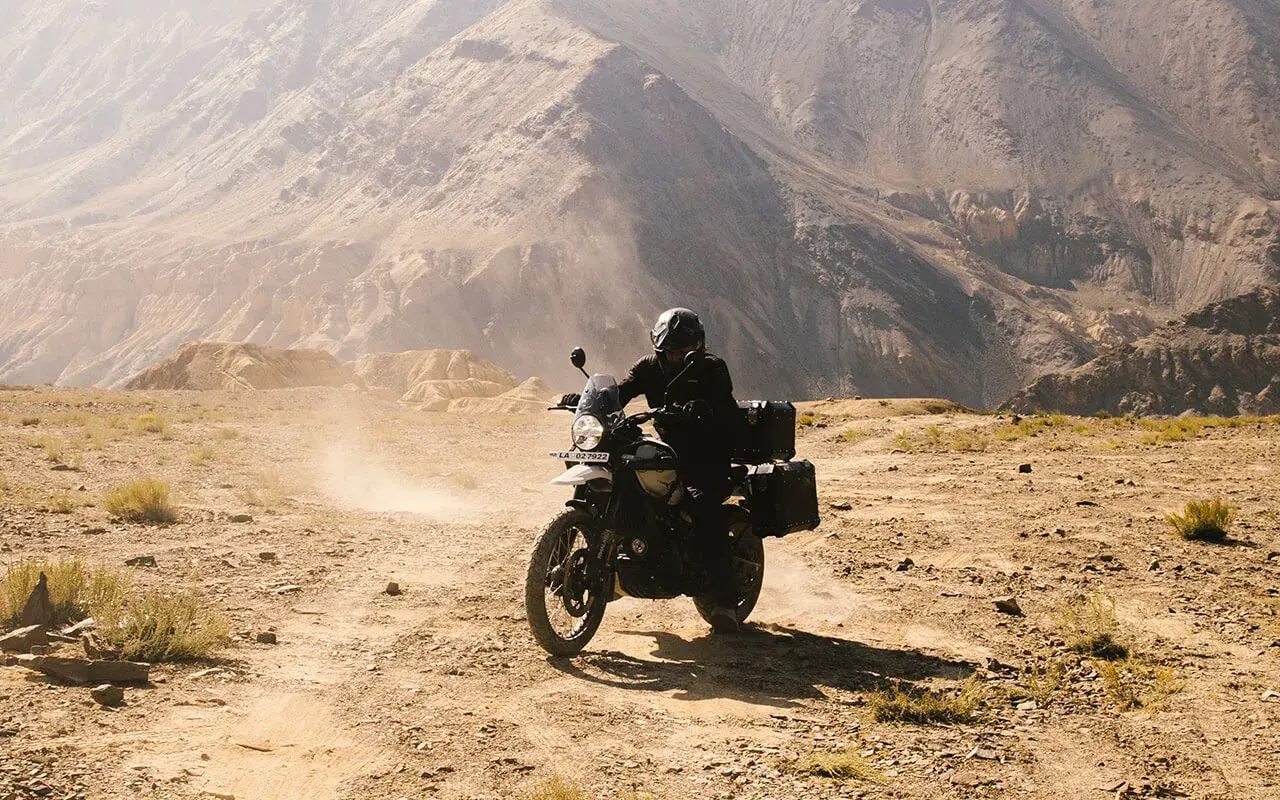 Royal Enfield Himalayan 450 — Front Left